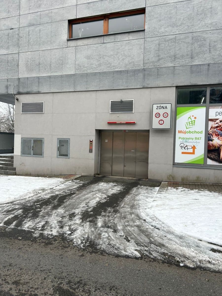 Predaj garáže 12 m², Brunclíkova, Praha, Praha Predaj garáže 12 m², Brunclíkova, Praha, Praha