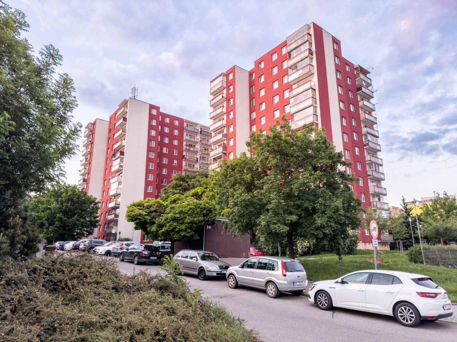 Prenájom bytu 3-izbový 72 m², Bořetická, Brno, Jihomoravský kraj Prenájom bytu 3-izbový 72 m², Bořetická, Brno, Jihomoravský kraj