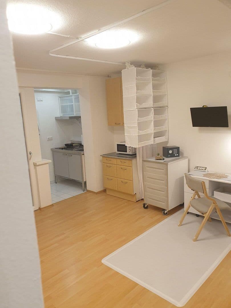 Prenájom bytu 1-izbový 28 m², Jenbach, Tirolsko Prenájom bytu 1-izbový 28 m², Jenbach, Tirolsko