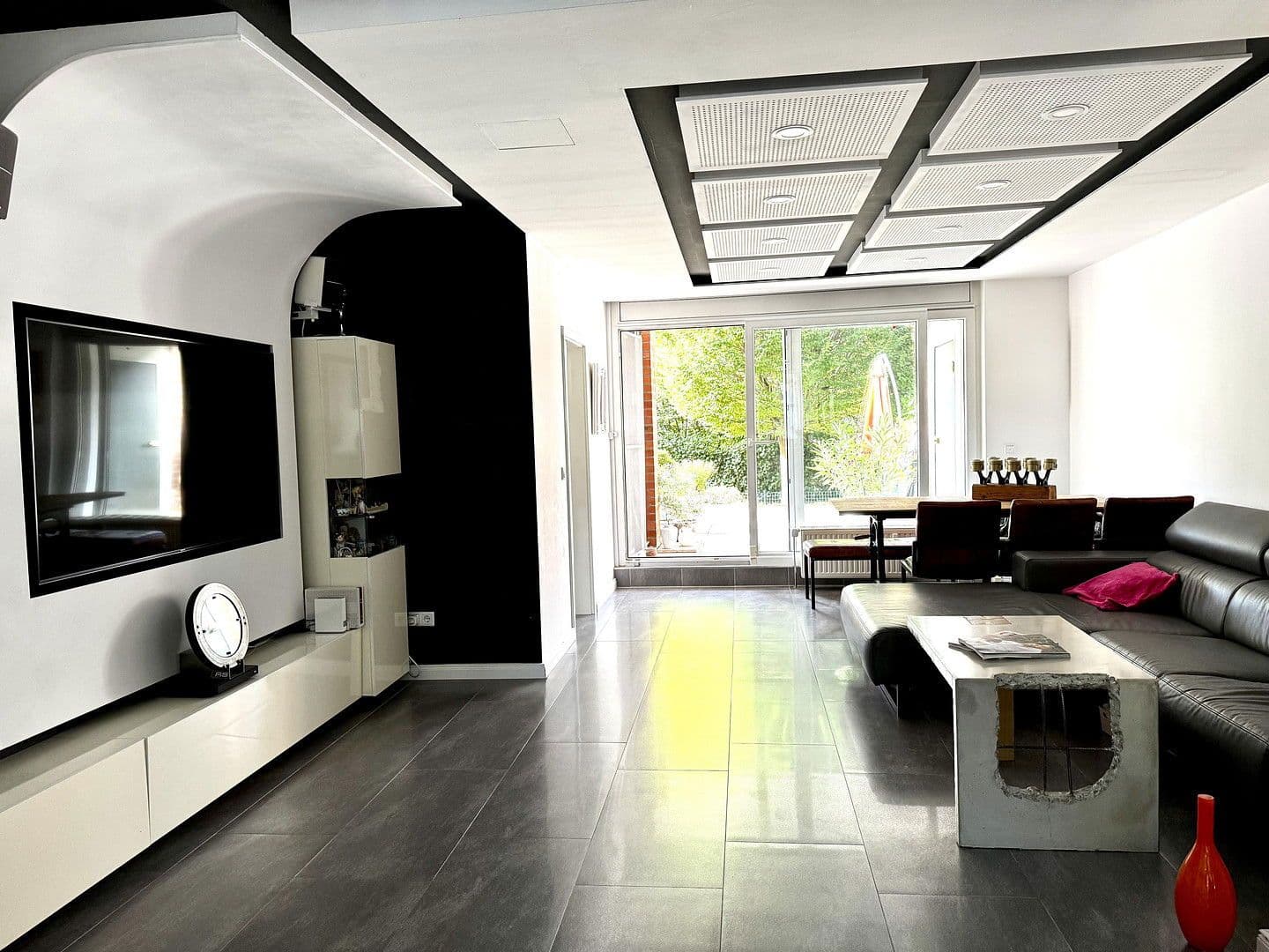 Predaj bytu 3-izbový 86 m², Hinter dem Holze 37, Hannover, Dolné Sasko Predaj bytu 3-izbový 86 m², Hinter dem Holze 37, Hannover, Dolné Sasko