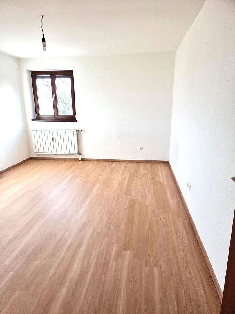 Prenájom bytu 2-izbový 48 m², Kemeler Weg1, Schlangenbad, Hesensko Prenájom bytu 2-izbový 48 m², Kemeler Weg1, Schlangenbad, Hesensko