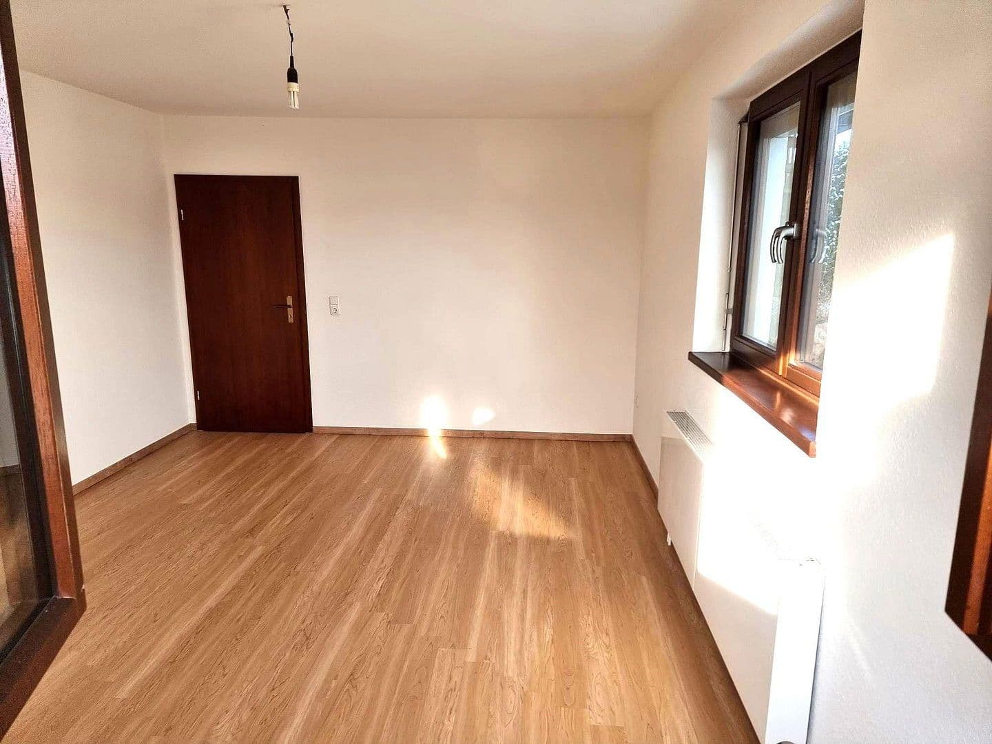 Prenájom bytu 2-izbový 48 m², Kemeler Weg1, Schlangenbad, Hesensko Prenájom bytu 2-izbový 48 m², Kemeler Weg1, Schlangenbad, Hesensko