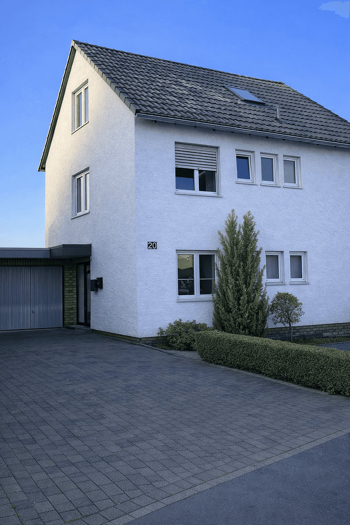 Prenájom bytu 4-izbový 78 m², Herfeldstraße 20, Marsberg, Severné Porýnie - Westfálsko Prenájom bytu 4-izbový 78 m², Herfeldstraße 20, Marsberg, Severné Porýnie - Westfálsko