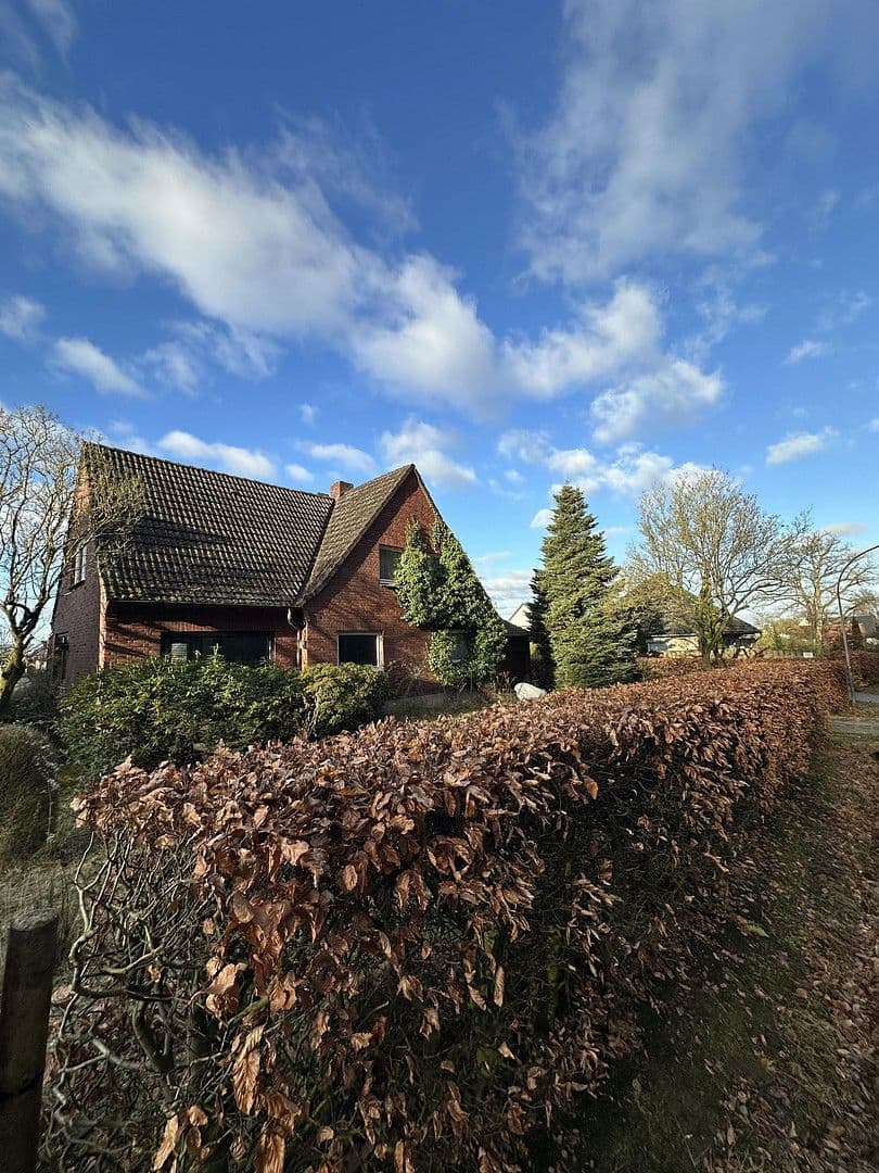 Predaj domu 142 m², pozemek 1.000 m², Marquardtsweg, Seevetal, Dolné Sasko Predaj domu 142 m², pozemek 1.000 m², Marquardtsweg, Seevetal, Dolné Sasko