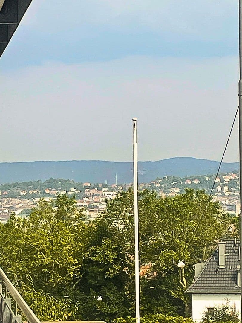 Predaj bytu 4-izbový 98 m², Botnanger Steige 18, Stuttgart, Bádensko-Wurttembersko Predaj bytu 4-izbový 98 m², Botnanger Steige 18, Stuttgart, Bádensko-Wurttembersko