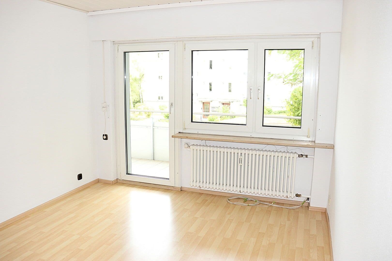 Predaj bytu 4-izbový 98 m², Botnanger Steige 18, Stuttgart, Bádensko-Wurttembersko Predaj bytu 4-izbový 98 m², Botnanger Steige 18, Stuttgart, Bádensko-Wurttembersko