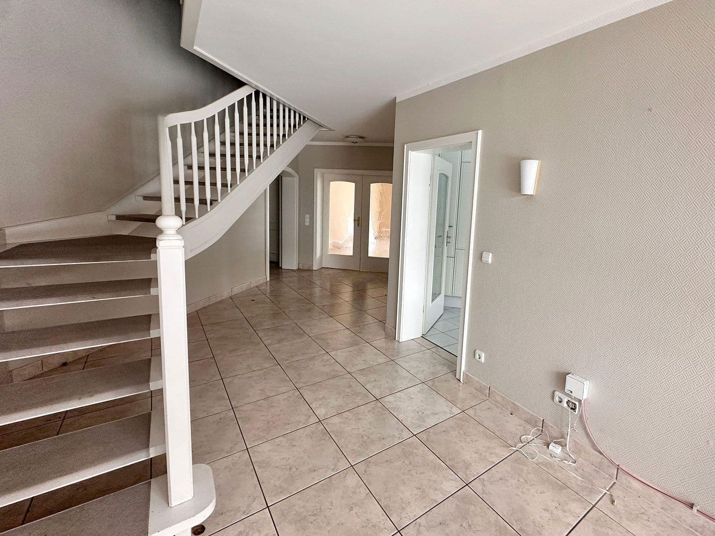 Predaj domu 212 m², pozemek 994 m², Moorrege, Šlezvicko-Holštajnsko Predaj domu 212 m², pozemek 994 m², Moorrege, Šlezvicko-Holštajnsko