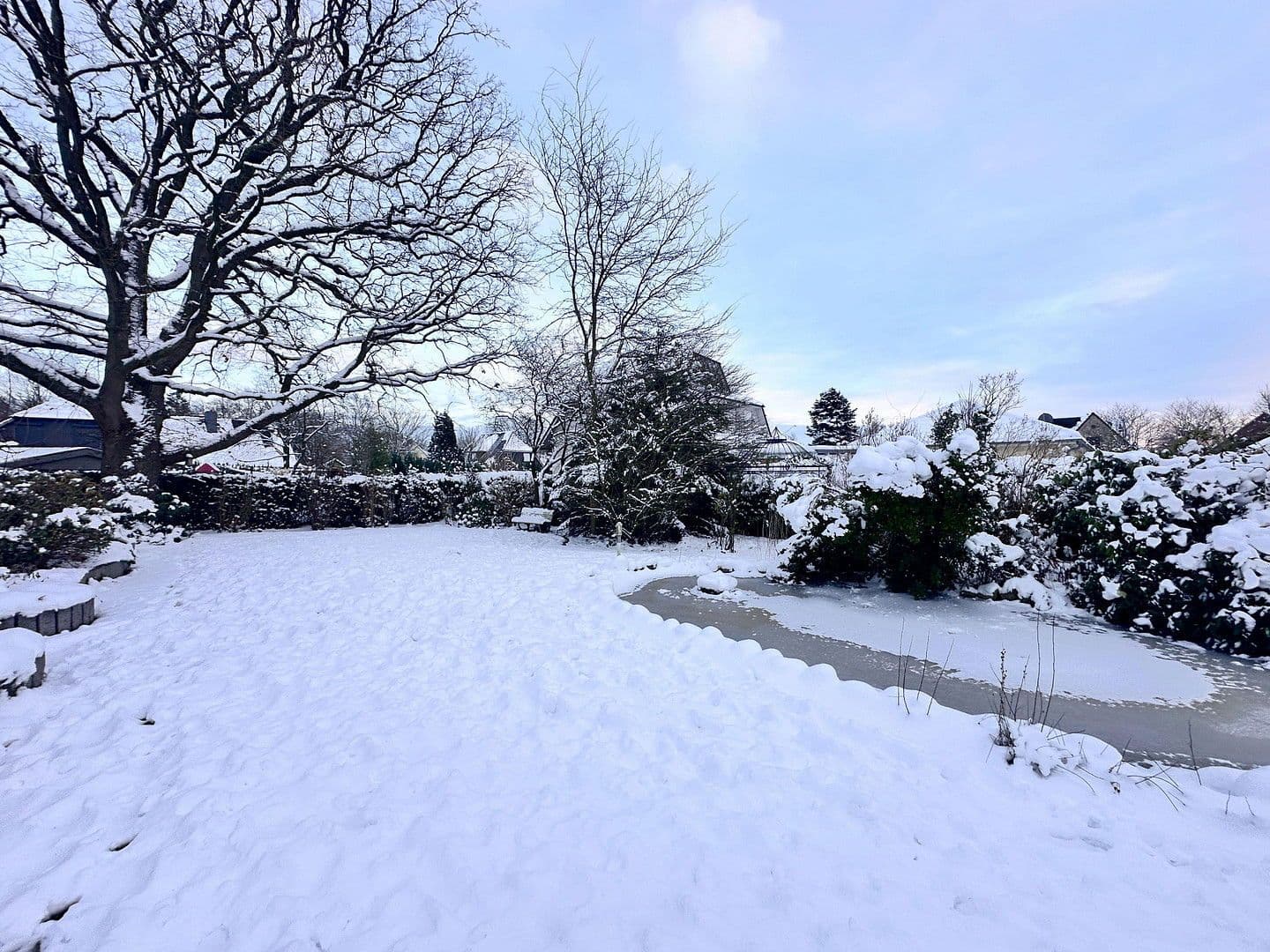 Predaj domu 212 m², pozemek 994 m², Moorrege, Šlezvicko-Holštajnsko Predaj domu 212 m², pozemek 994 m², Moorrege, Šlezvicko-Holštajnsko