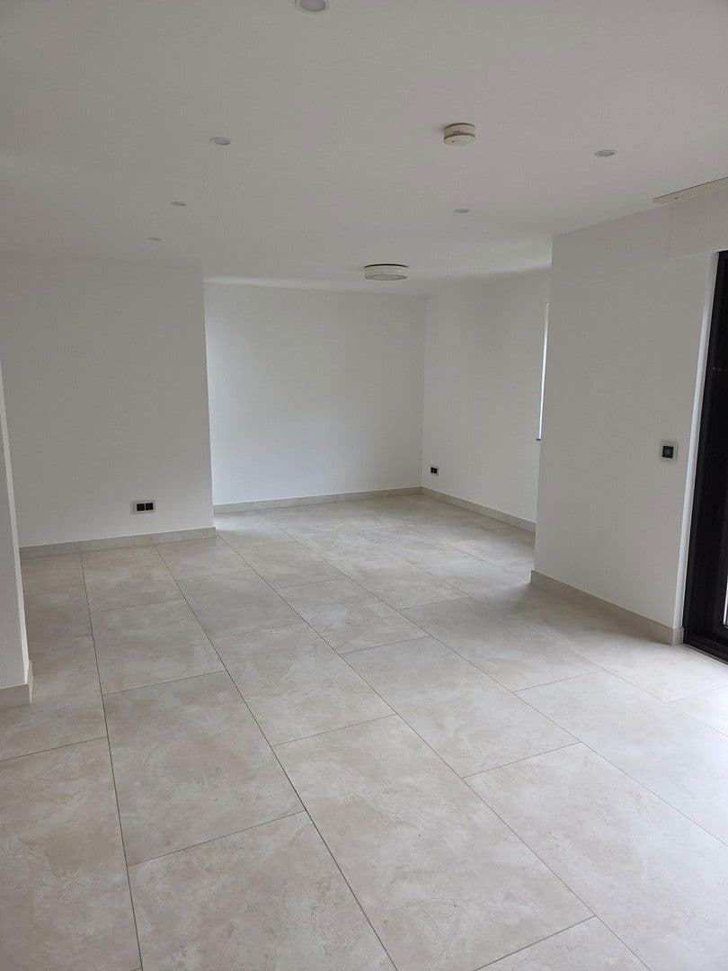 Predaj bytu 2-izbový 72 m², Flörsheim, Hesensko Predaj bytu 2-izbový 72 m², Flörsheim, Hesensko