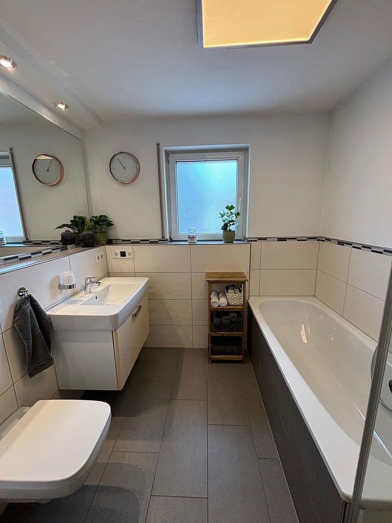 Predaj bytu 3-izbový 89 m², Leonberg, Bádensko-Wurttembersko Predaj bytu 3-izbový 89 m², Leonberg, Bádensko-Wurttembersko