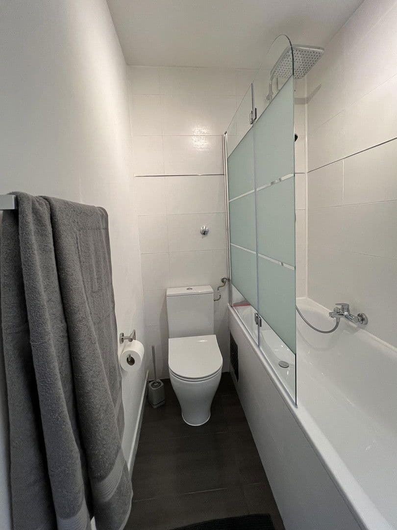 Prenájom bytu 1-izbový 39 m², Langenfeld (Rheinland), Severné Porýnie - Westfálsko Prenájom bytu 1-izbový 39 m², Langenfeld (Rheinland), Severné Porýnie - Westfálsko