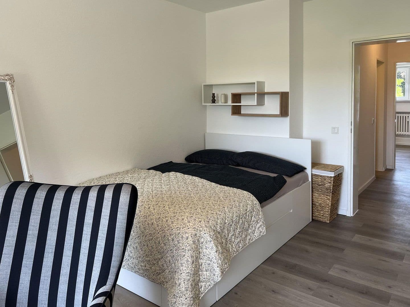 Prenájom bytu 1-izbový 39 m², Langenfeld (Rheinland), Severné Porýnie - Westfálsko Prenájom bytu 1-izbový 39 m², Langenfeld (Rheinland), Severné Porýnie - Westfálsko