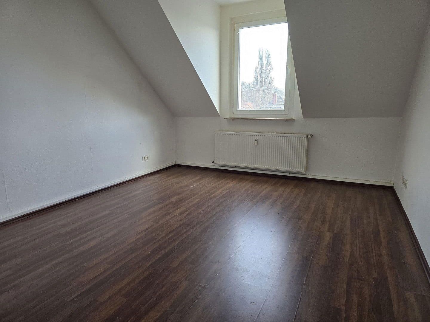 Prenájom bytu 3-izbový 75 m², Emscher Str. 11, Herne, Severné Porýnie - Westfálsko Prenájom bytu 3-izbový 75 m², Emscher Str. 11, Herne, Severné Porýnie - Westfálsko