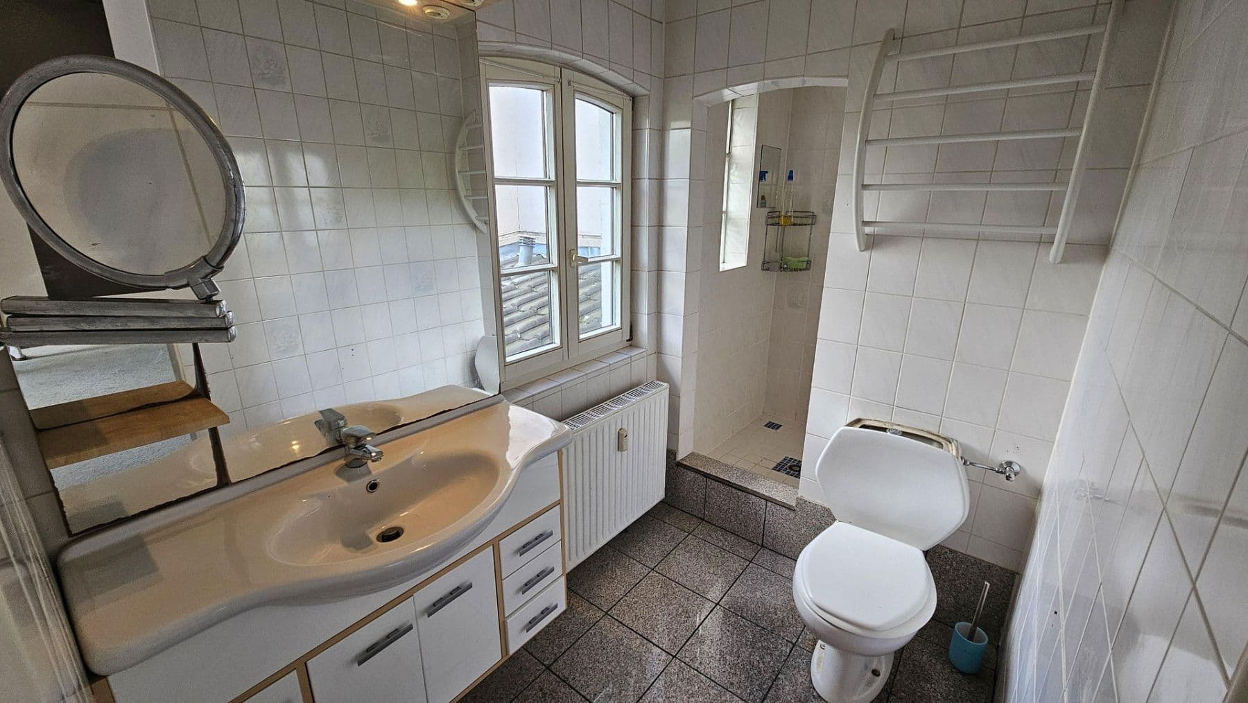 Predaj domu 230 m², pozemek 1.200 m², An der Feuerwache 1a, Troisdorf, Severné Porýnie - Westfálsko Predaj domu 230 m², pozemek 1.200 m², An der Feuerwache 1a, Troisdorf, Severné Porýnie - Westfálsko