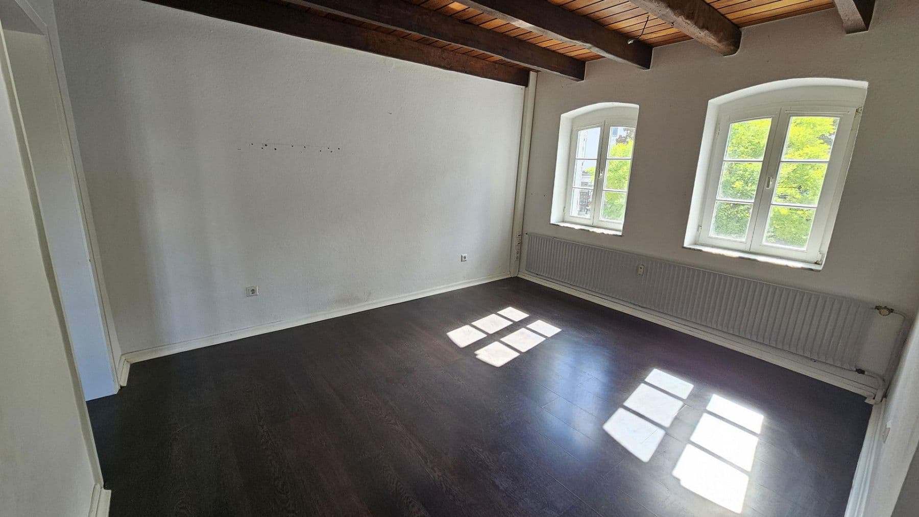 Predaj domu 230 m², pozemek 1.200 m², An der Feuerwache 1a, Troisdorf, Severné Porýnie - Westfálsko Predaj domu 230 m², pozemek 1.200 m², An der Feuerwache 1a, Troisdorf, Severné Porýnie - Westfálsko