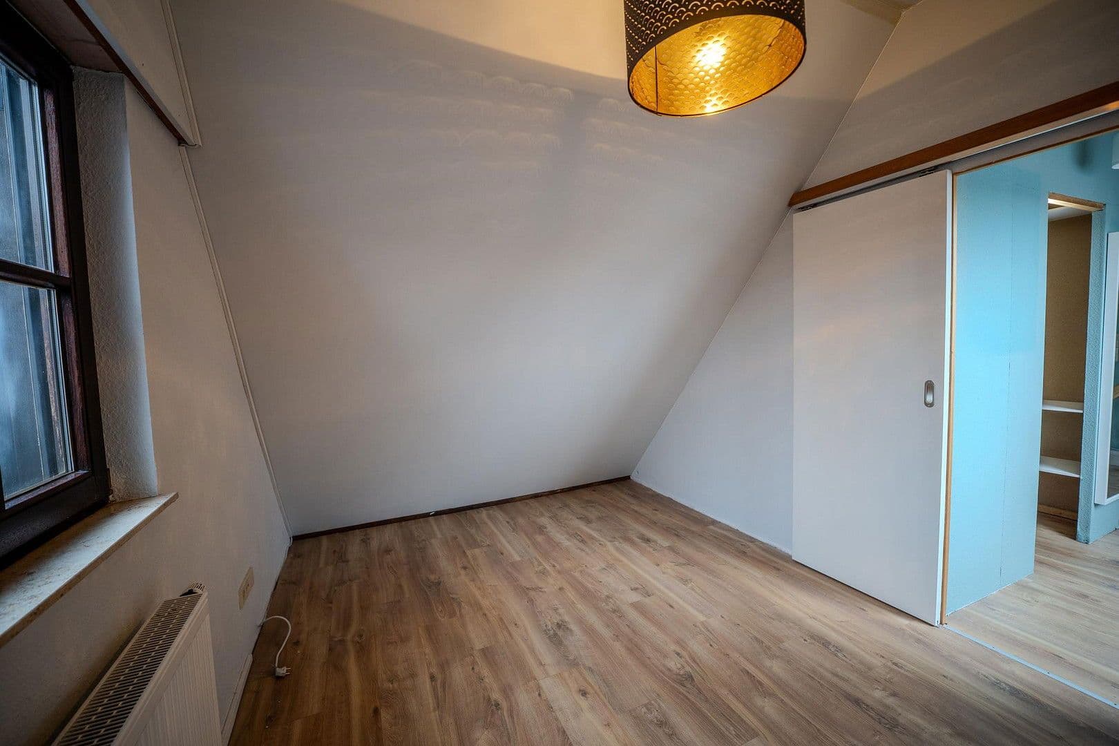 Prenájom domu 136 m², pozemek 323 m², Dorfstraße 47, Ebersbach an der Fils, Bádensko-Wurttembersko Prenájom domu 136 m², pozemek 323 m², Dorfstraße 47, Ebersbach an der Fils, Bádensko-Wurttembersko