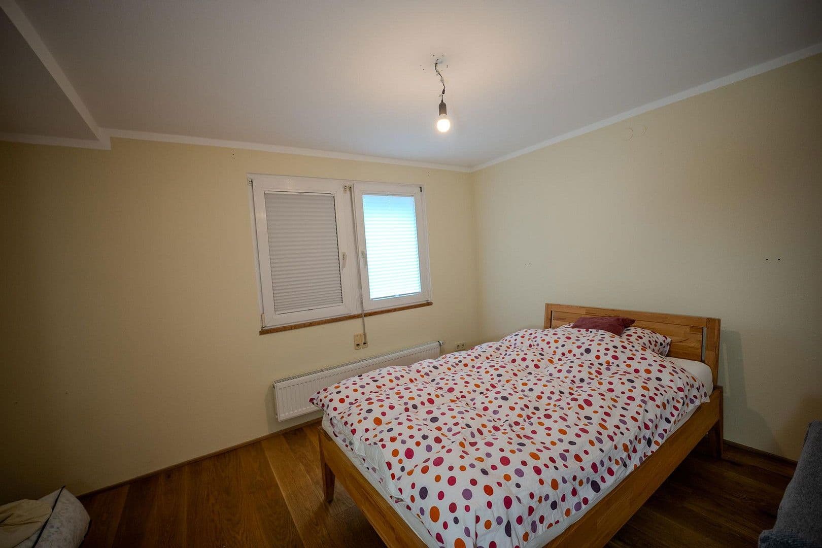 Prenájom domu 136 m², pozemek 323 m², Dorfstraße 47, Ebersbach an der Fils, Bádensko-Wurttembersko Prenájom domu 136 m², pozemek 323 m², Dorfstraße 47, Ebersbach an der Fils, Bádensko-Wurttembersko