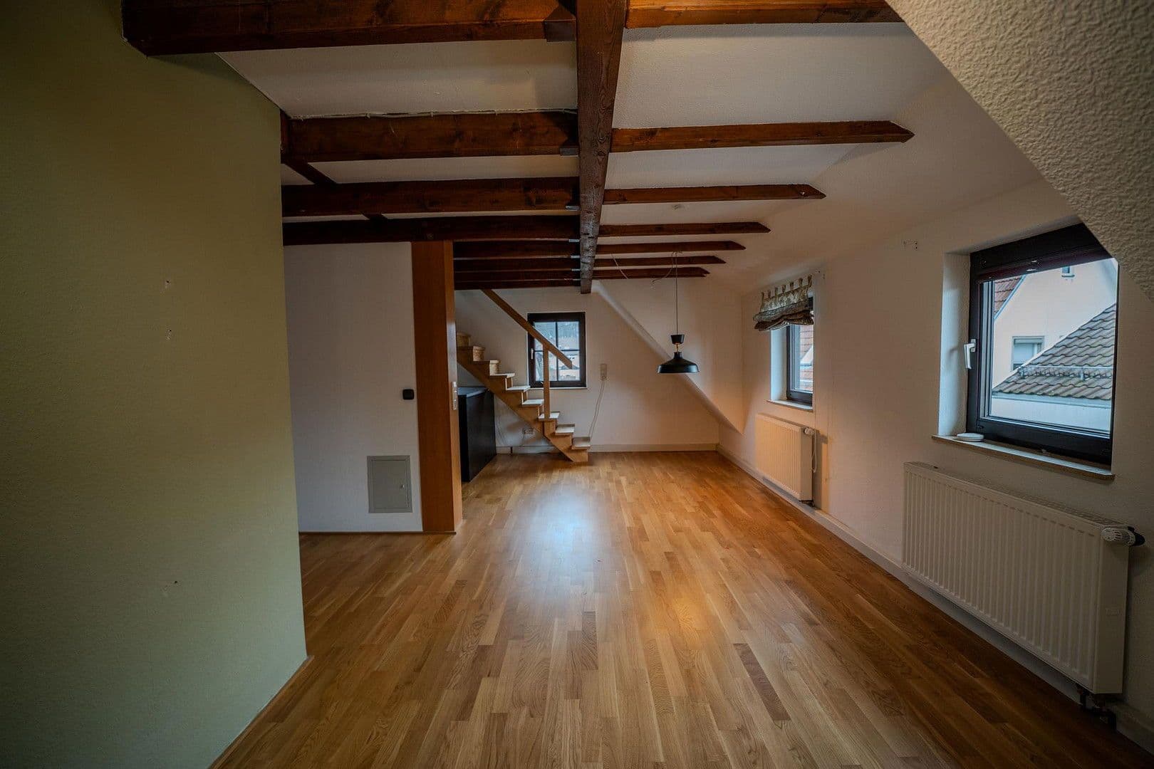 Prenájom domu 136 m², pozemek 323 m², Dorfstraße 47, Ebersbach an der Fils, Bádensko-Wurttembersko Prenájom domu 136 m², pozemek 323 m², Dorfstraße 47, Ebersbach an der Fils, Bádensko-Wurttembersko