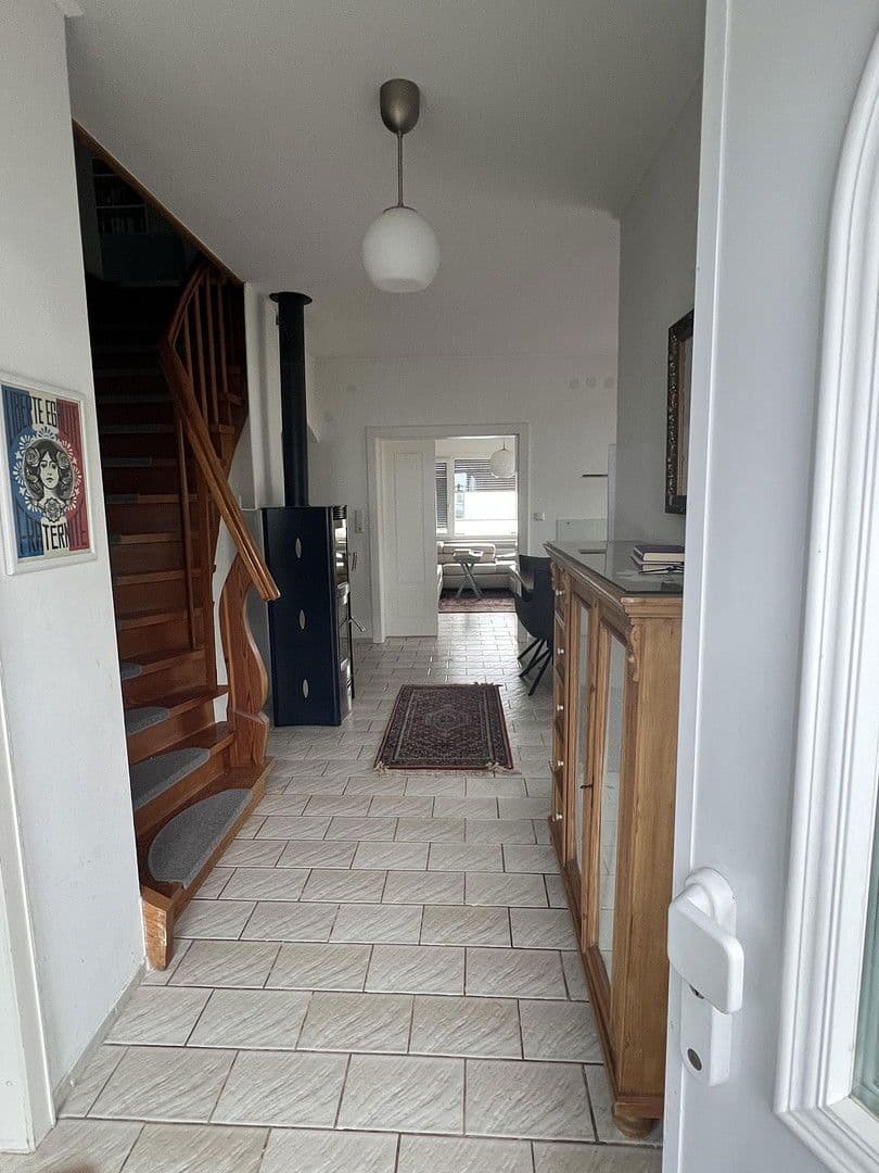 Predaj domu 258 m², pozemek 700 m², Grünstadt, Porýnie-Falcko Predaj domu 258 m², pozemek 700 m², Grünstadt, Porýnie-Falcko