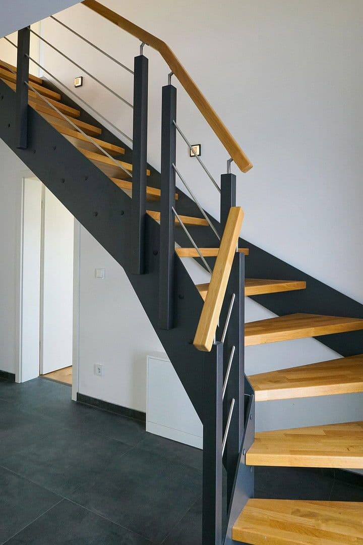 Predaj domu 164 m², pozemek 645 m², Bahrdorf, Dolné Sasko Predaj domu 164 m², pozemek 645 m², Bahrdorf, Dolné Sasko