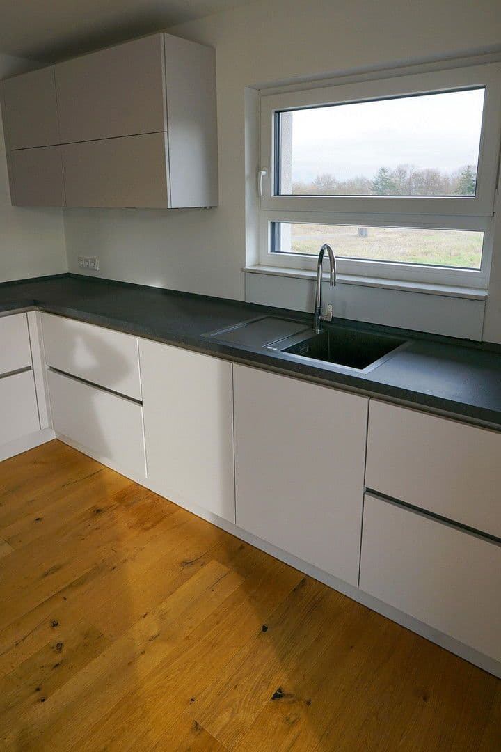 Predaj domu 164 m², pozemek 645 m², Bahrdorf, Dolné Sasko Predaj domu 164 m², pozemek 645 m², Bahrdorf, Dolné Sasko