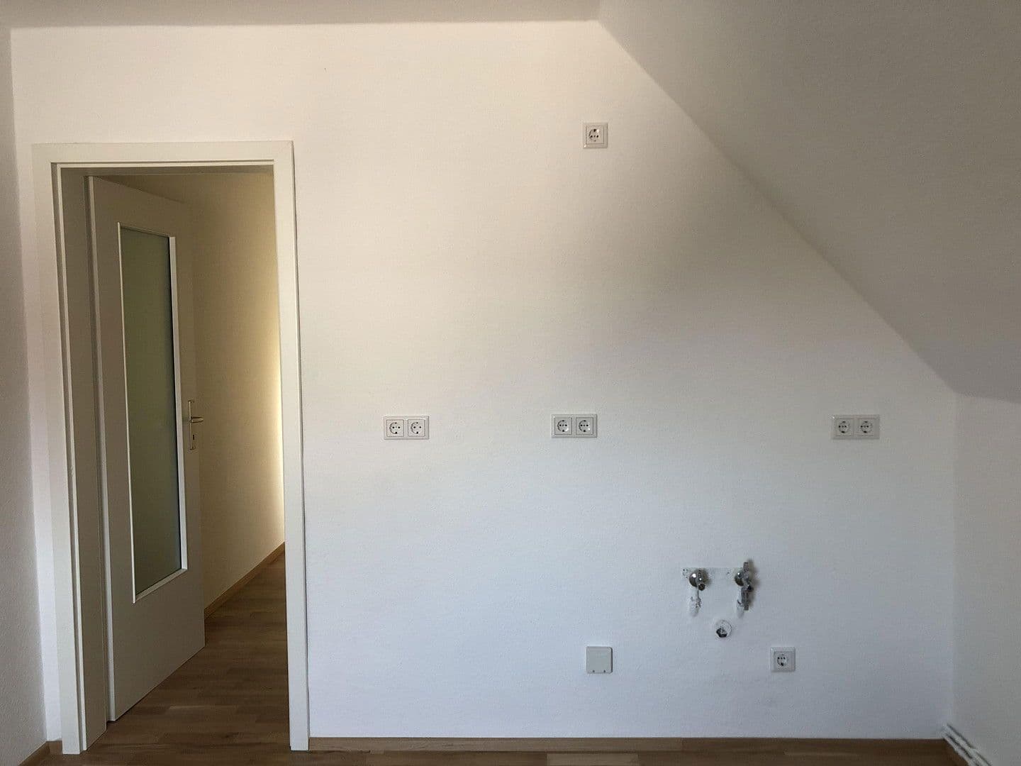 Prenájom bytu 1-izbový 26 m², Puschkinstraße 6, Schkopau, Sasko-Anhaltsko Prenájom bytu 1-izbový 26 m², Puschkinstraße 6, Schkopau, Sasko-Anhaltsko