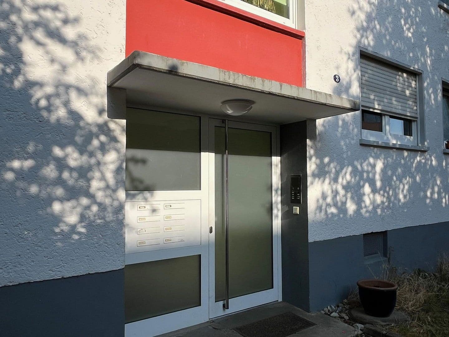 Prenájom bytu 4-izbový 88 m², Reutesteig 3, Radolfzell am Bodensee, Bádensko-Wurttembersko Prenájom bytu 4-izbový 88 m², Reutesteig 3, Radolfzell am Bodensee, Bádensko-Wurttembersko