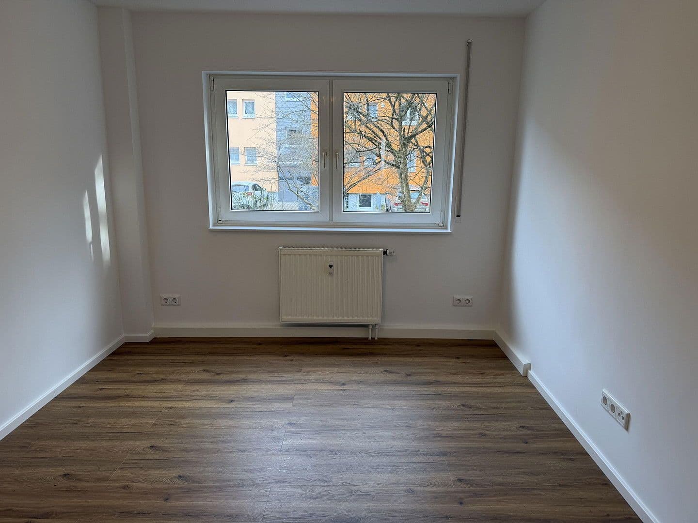 Prenájom bytu 4-izbový 88 m², Reutesteig 3, Radolfzell am Bodensee, Bádensko-Wurttembersko Prenájom bytu 4-izbový 88 m², Reutesteig 3, Radolfzell am Bodensee, Bádensko-Wurttembersko