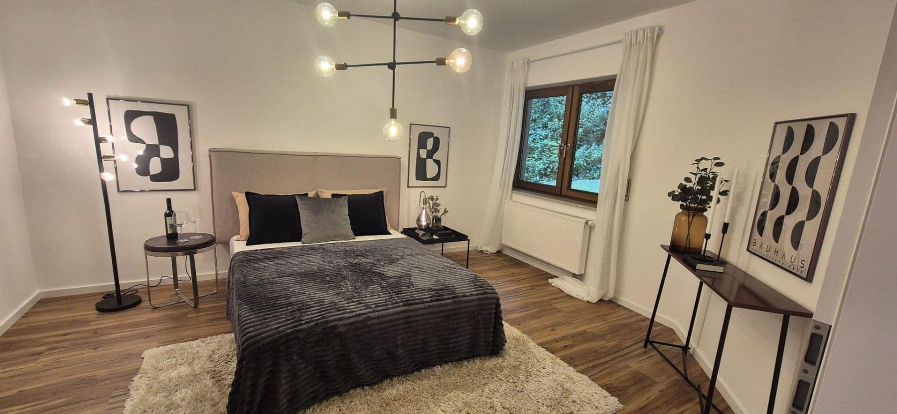 Prenájom bytu 4-izbový 103 m², Paul-Ehrlich-Straße 14, Bad Camberg, Hesensko Prenájom bytu 4-izbový 103 m², Paul-Ehrlich-Straße 14, Bad Camberg, Hesensko