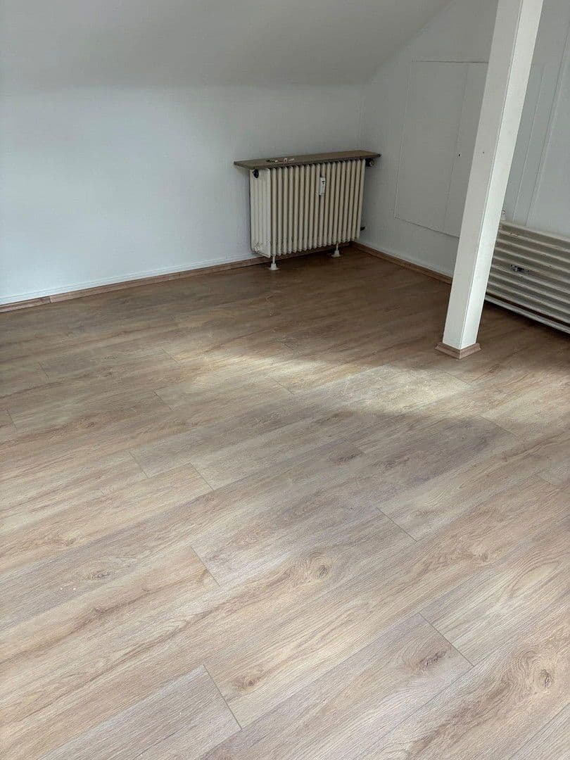 Prenájom bytu 2-izbový 60 m², Seidenstraße 40-42, Krefeld, Severné Porýnie - Westfálsko Prenájom bytu 2-izbový 60 m², Seidenstraße 40-42, Krefeld, Severné Porýnie - Westfálsko