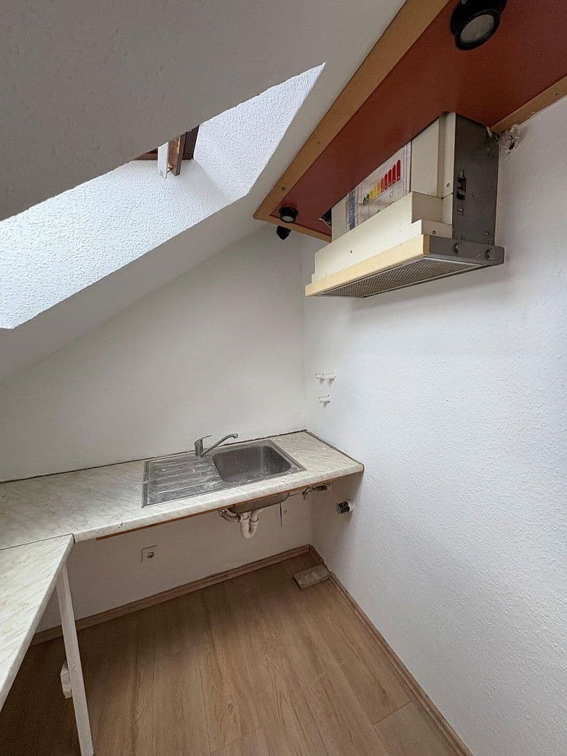 Prenájom bytu 2-izbový 60 m², Seidenstraße 40-42, Krefeld, Severné Porýnie - Westfálsko Prenájom bytu 2-izbový 60 m², Seidenstraße 40-42, Krefeld, Severné Porýnie - Westfálsko