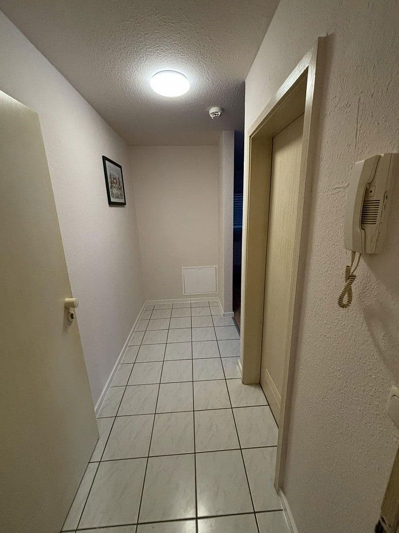 Prenájom bytu 1-izbový 35 m², Nackenheim, Porýnie-Falcko Prenájom bytu 1-izbový 35 m², Nackenheim, Porýnie-Falcko