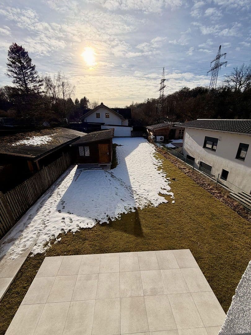 Predaj domu 152 m², pozemek 521 m², Siedlerstraße 4, Baierbrunn, Bavorsko Predaj domu 152 m², pozemek 521 m², Siedlerstraße 4, Baierbrunn, Bavorsko