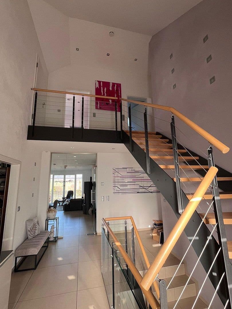 Predaj domu 284 m², pozemek 770 m², Remlingen, Bavorsko Predaj domu 284 m², pozemek 770 m², Remlingen, Bavorsko