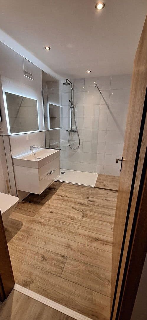 Prenájom bytu 2-izbový 77 m², Am Altenbruch 28, Mettmann, Severné Porýnie - Westfálsko Prenájom bytu 2-izbový 77 m², Am Altenbruch 28, Mettmann, Severné Porýnie - Westfálsko