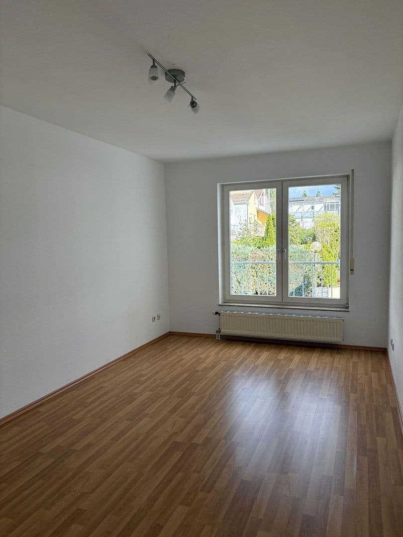Prenájom domu 230 m², pozemek 250 m², Wiesbaden-Sonnenberg, Hesensko Prenájom domu 230 m², pozemek 250 m², Wiesbaden-Sonnenberg, Hesensko