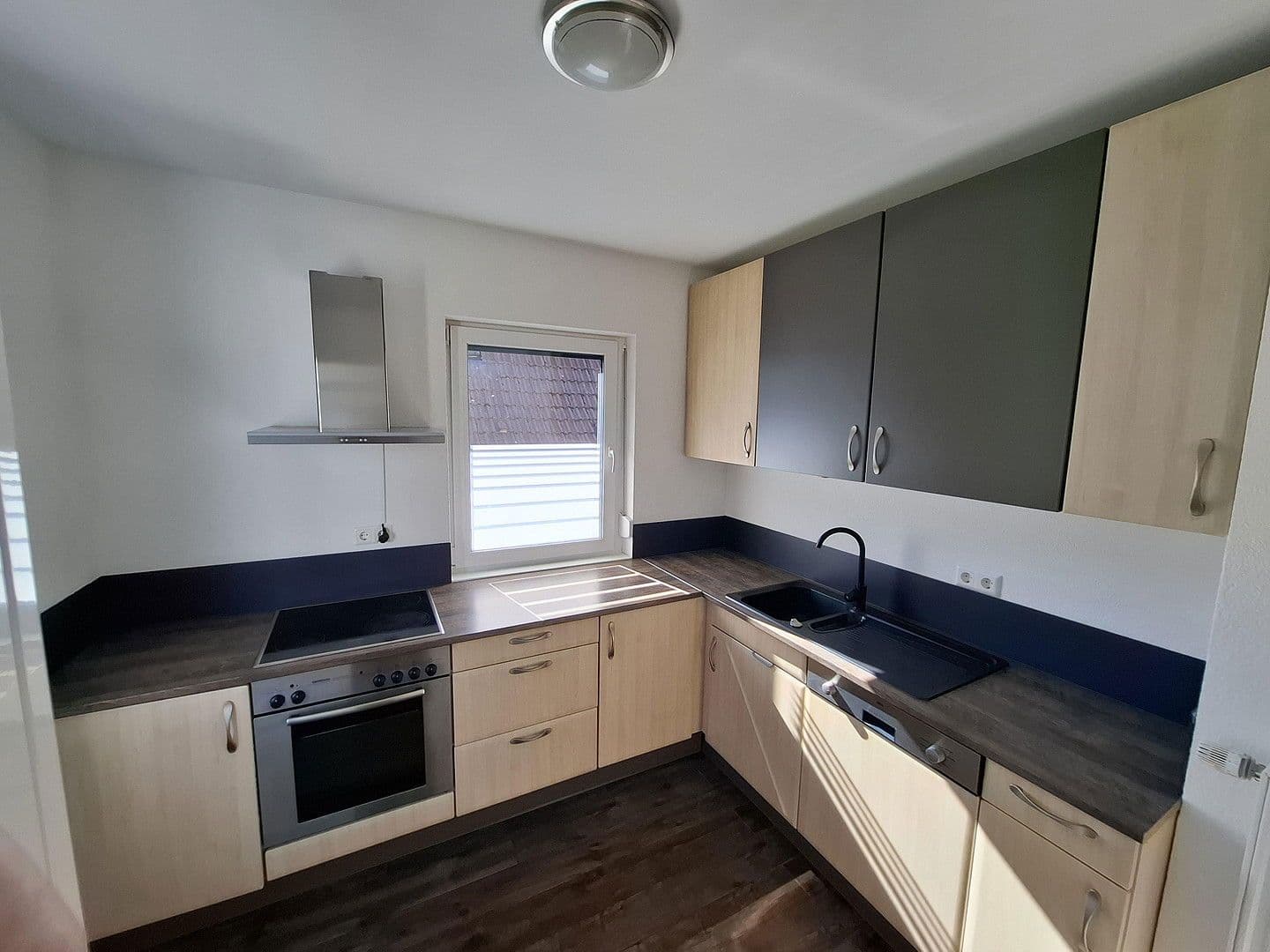 Predaj domu 130 m², pozemek 209 m², Albstadt, Bádensko-Wurttembersko Predaj domu 130 m², pozemek 209 m², Albstadt, Bádensko-Wurttembersko