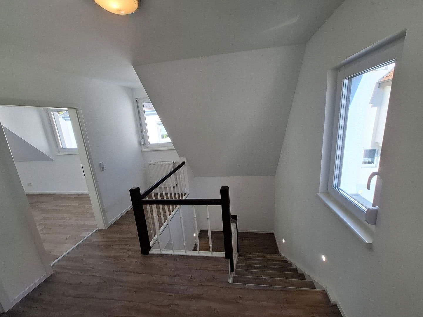 Predaj domu 130 m², pozemek 209 m², Albstadt, Bádensko-Wurttembersko Predaj domu 130 m², pozemek 209 m², Albstadt, Bádensko-Wurttembersko