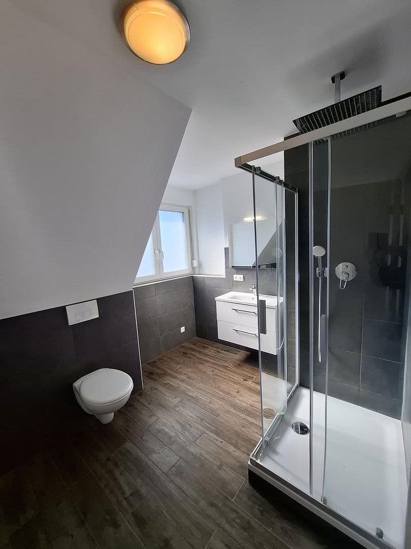 Predaj domu 130 m², pozemek 209 m², Albstadt, Bádensko-Wurttembersko Predaj domu 130 m², pozemek 209 m², Albstadt, Bádensko-Wurttembersko