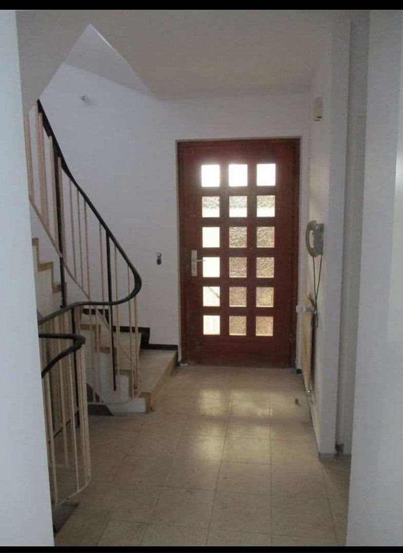 Predaj domu 157 m², pozemek 824 m², Stutensee, Bádensko-Wurttembersko Predaj domu 157 m², pozemek 824 m², Stutensee, Bádensko-Wurttembersko