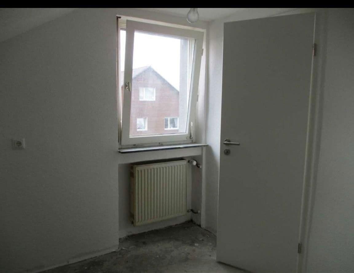 Predaj domu 157 m², pozemek 824 m², Stutensee, Bádensko-Wurttembersko Predaj domu 157 m², pozemek 824 m², Stutensee, Bádensko-Wurttembersko