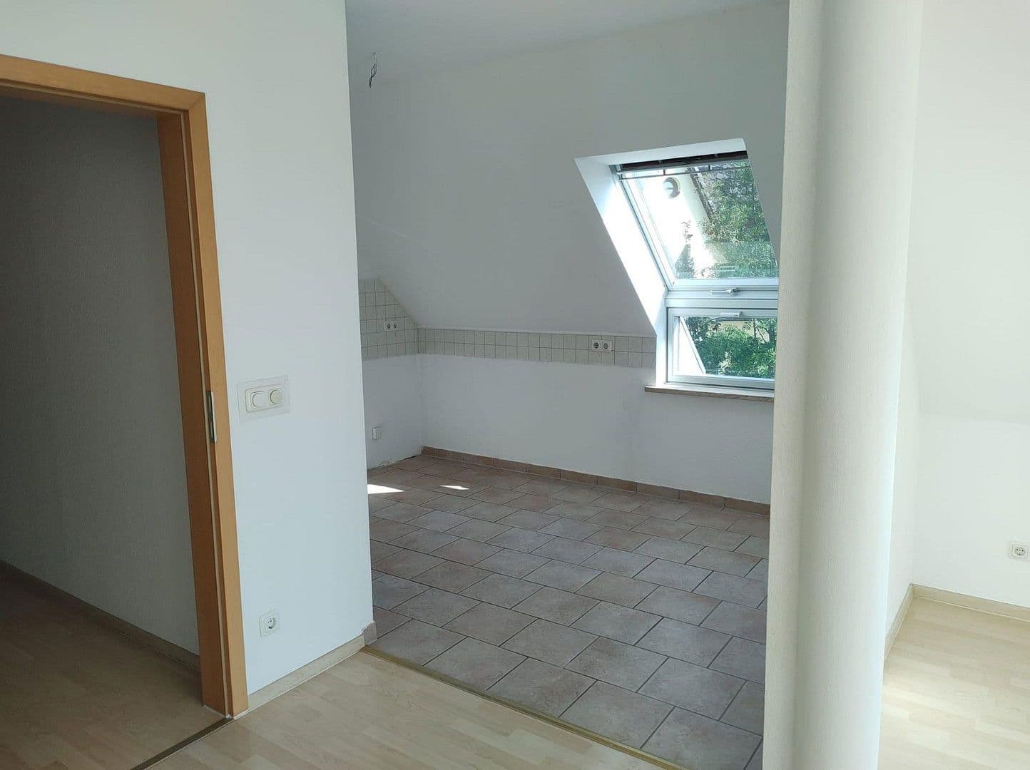 Predaj bytu 4-izbový 100 m², Rostock, Meklenbursko-Predpomoransko Predaj bytu 4-izbový 100 m², Rostock, Meklenbursko-Predpomoransko