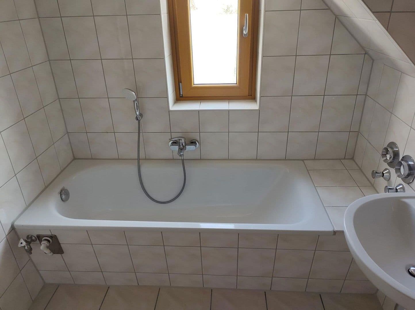 Predaj bytu 4-izbový 100 m², Rostock, Meklenbursko-Predpomoransko Predaj bytu 4-izbový 100 m², Rostock, Meklenbursko-Predpomoransko