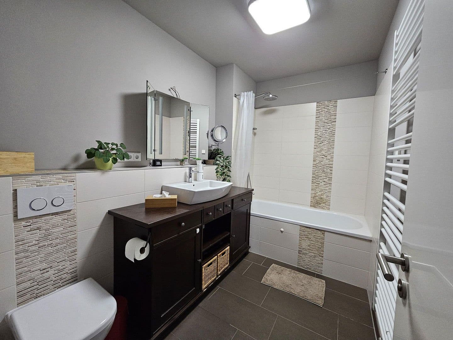 Predaj bytu 5-izbový 145 m², Hamburg, Hamburg Predaj bytu 5-izbový 145 m², Hamburg, Hamburg