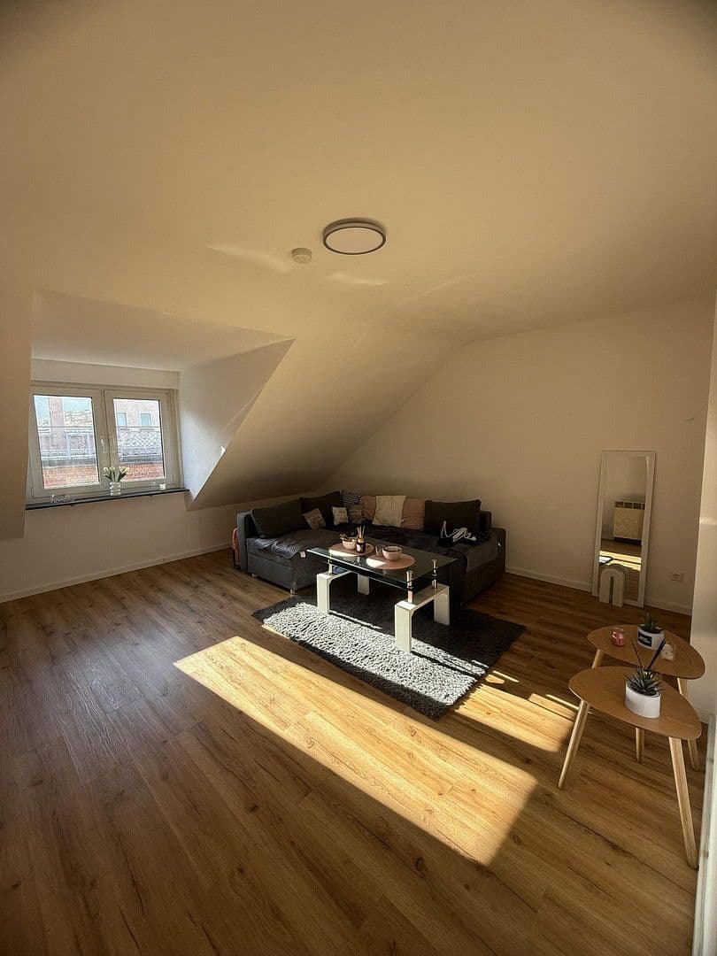 Prenájom bytu 2-izbový 44 m², St.-Georgen-Steige 17, Pforzheim, Bádensko-Wurttembersko Prenájom bytu 2-izbový 44 m², St.-Georgen-Steige 17, Pforzheim, Bádensko-Wurttembersko