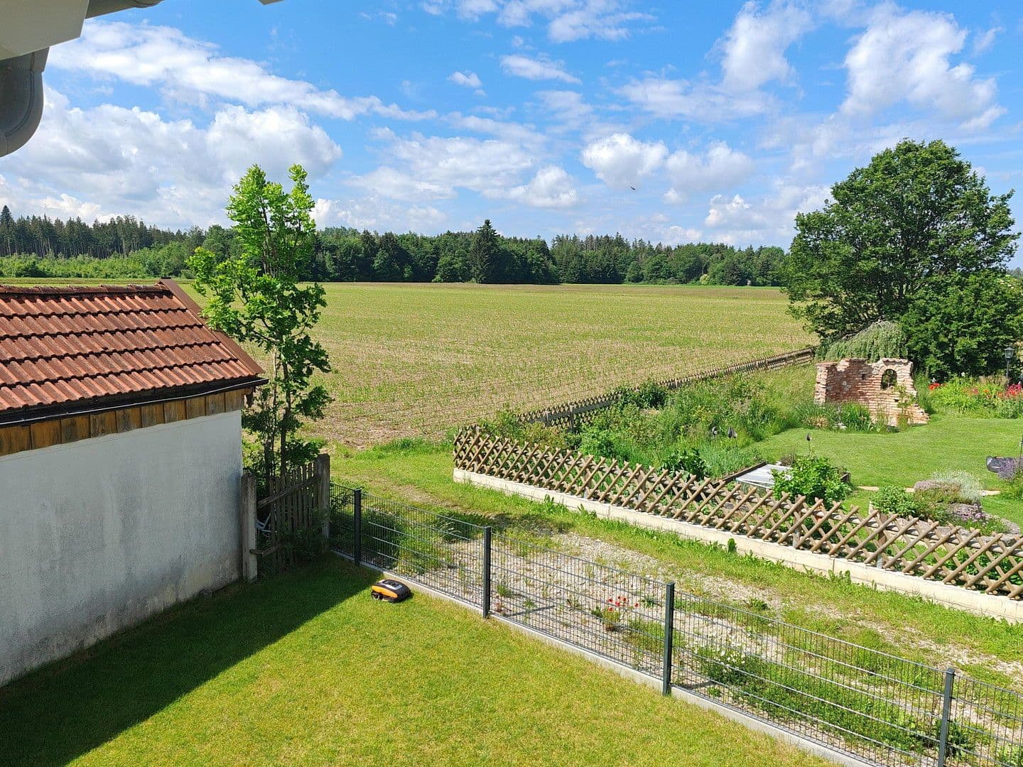 Predaj domu 175 m², pozemek 260 m², Erlenweg, Brunnthal, Bavorsko Predaj domu 175 m², pozemek 260 m², Erlenweg, Brunnthal, Bavorsko