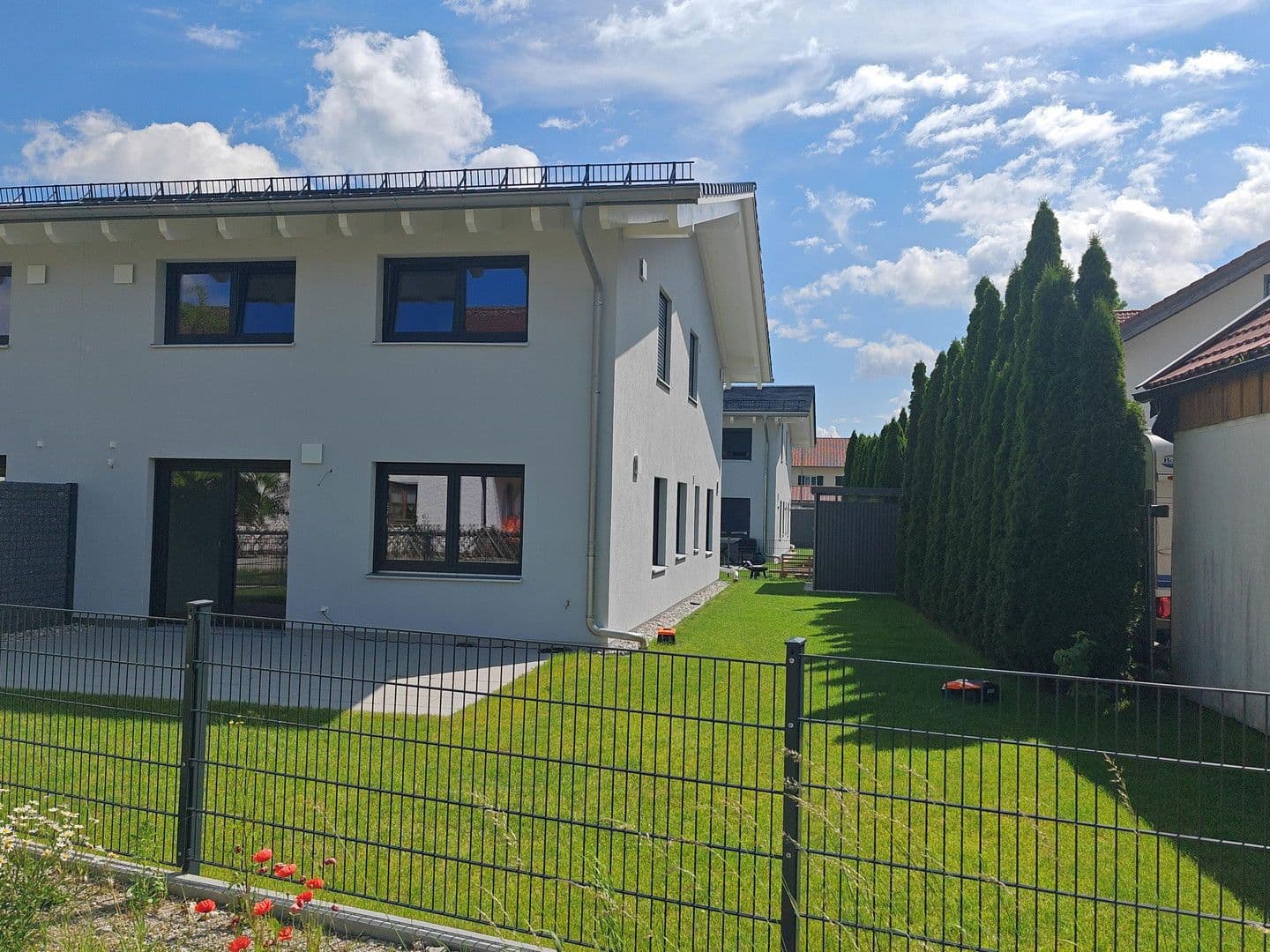 Predaj domu 175 m², pozemek 260 m², Erlenweg, Brunnthal, Bavorsko Predaj domu 175 m², pozemek 260 m², Erlenweg, Brunnthal, Bavorsko