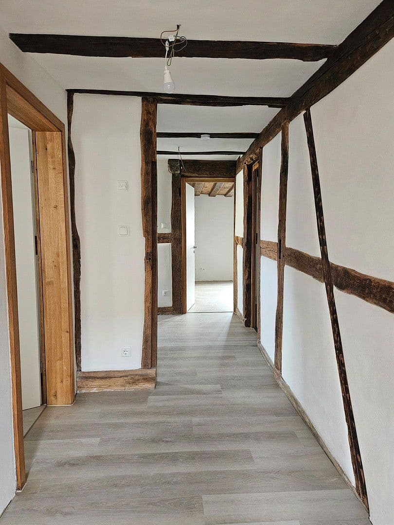 Prenájom bytu 5-izbový 128 m², Mühlacker, Bádensko-Wurttembersko Prenájom bytu 5-izbový 128 m², Mühlacker, Bádensko-Wurttembersko