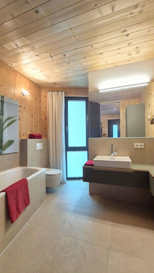 Predaj bytu 5-izbový 126 m², Isen, Bavorsko Predaj bytu 5-izbový 126 m², Isen, Bavorsko