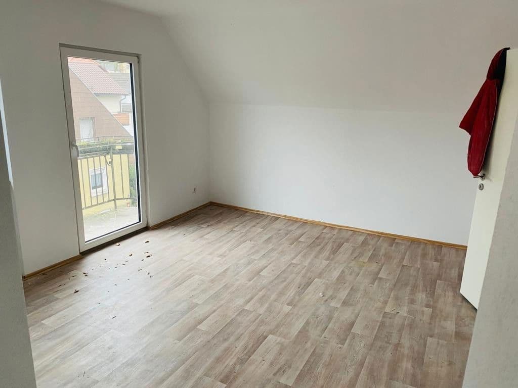 Predaj domu 250 m², pozemek 406 m², Bad Rappenau, Bádensko-Wurttembersko Predaj domu 250 m², pozemek 406 m², Bad Rappenau, Bádensko-Wurttembersko